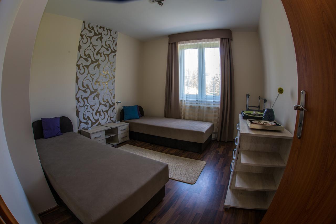 Aqua Line Apartmanhaz Hajdúszoboszló Zewnętrze zdjęcie