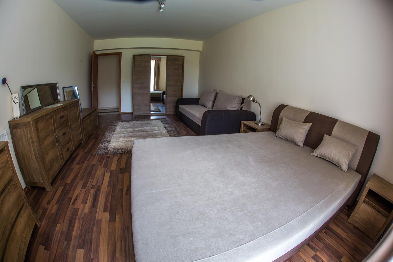 Aqua Line Apartmanhaz Hajdúszoboszló Zewnętrze zdjęcie