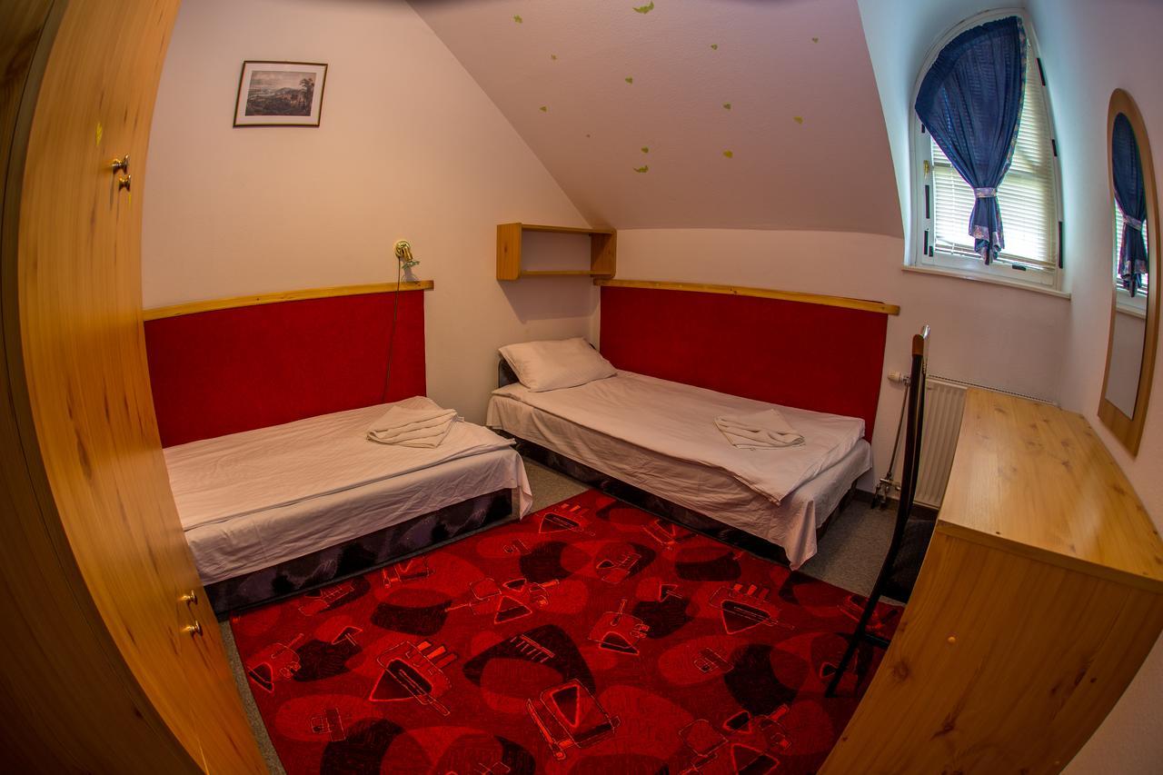 Aqua Line Apartmanhaz Hajdúszoboszló Zewnętrze zdjęcie