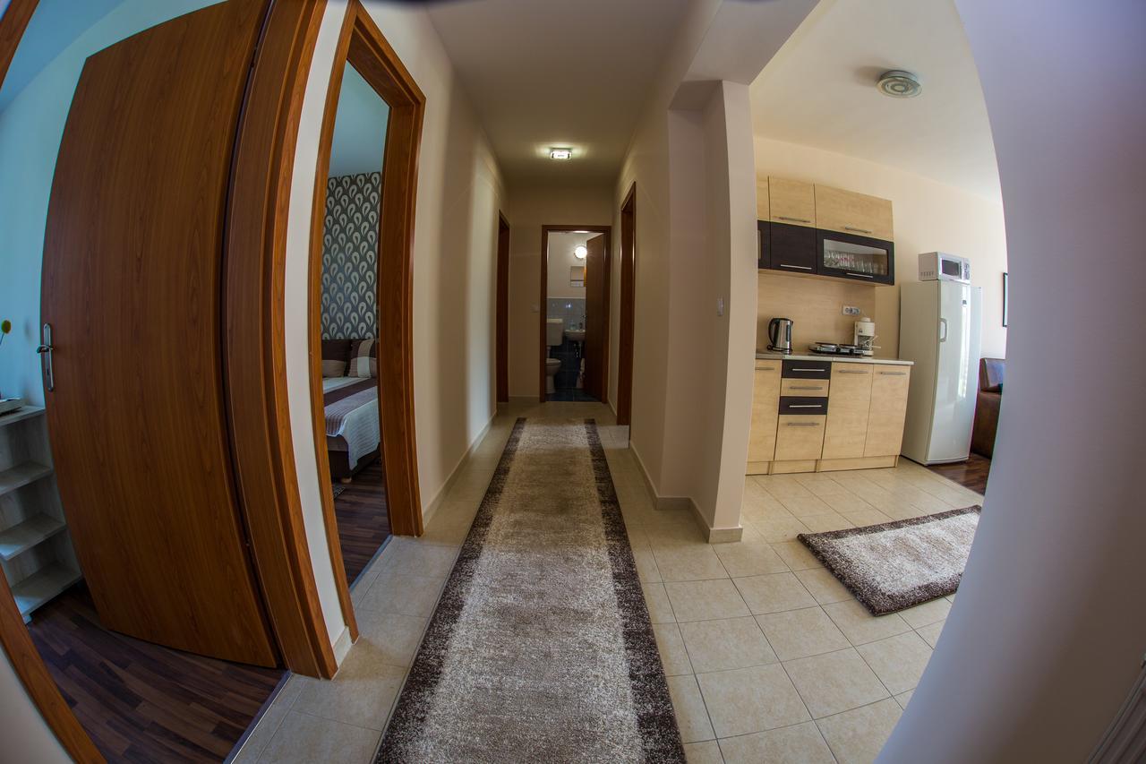 Aqua Line Apartmanhaz Hajdúszoboszló Zewnętrze zdjęcie