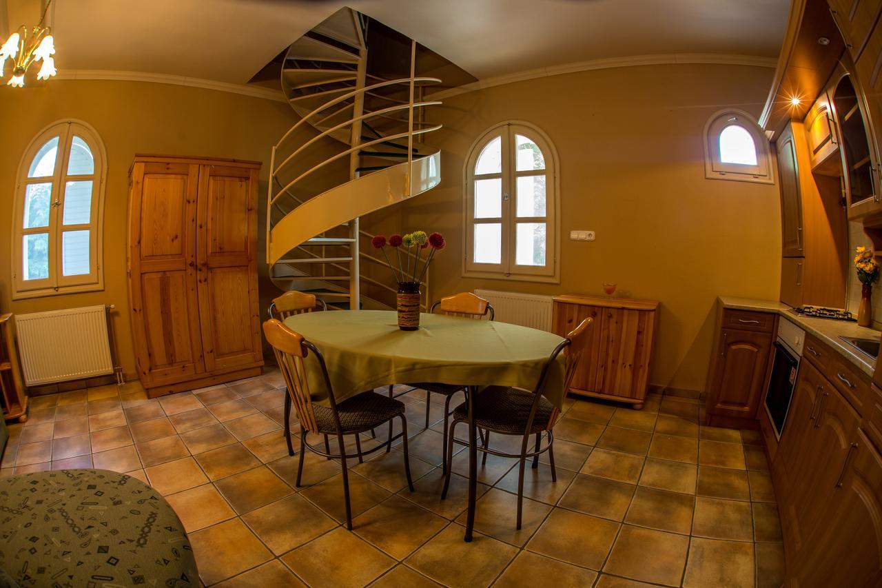 Aqua Line Apartmanhaz Hajdúszoboszló Zewnętrze zdjęcie