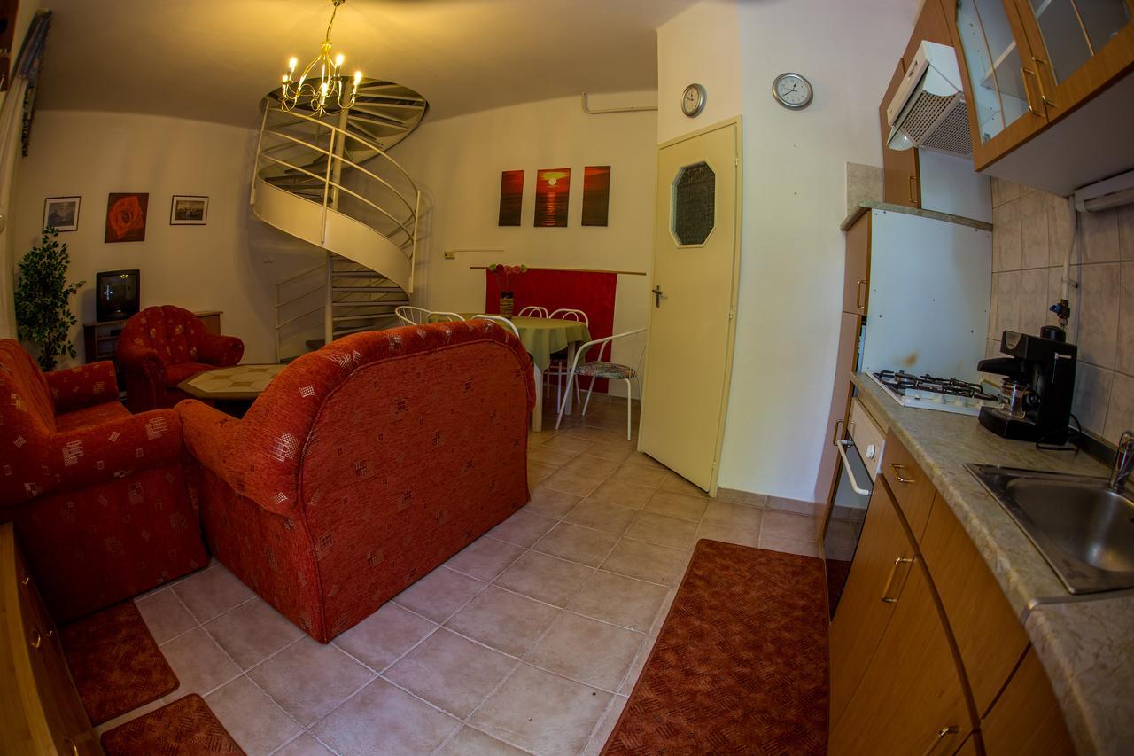 Aqua Line Apartmanhaz Hajdúszoboszló Zewnętrze zdjęcie