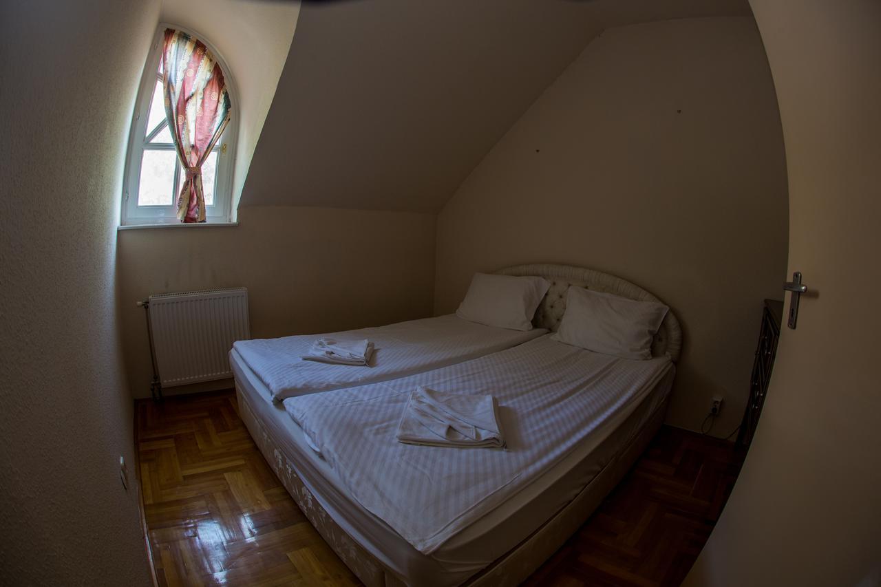Aqua Line Apartmanhaz Hajdúszoboszló Zewnętrze zdjęcie
