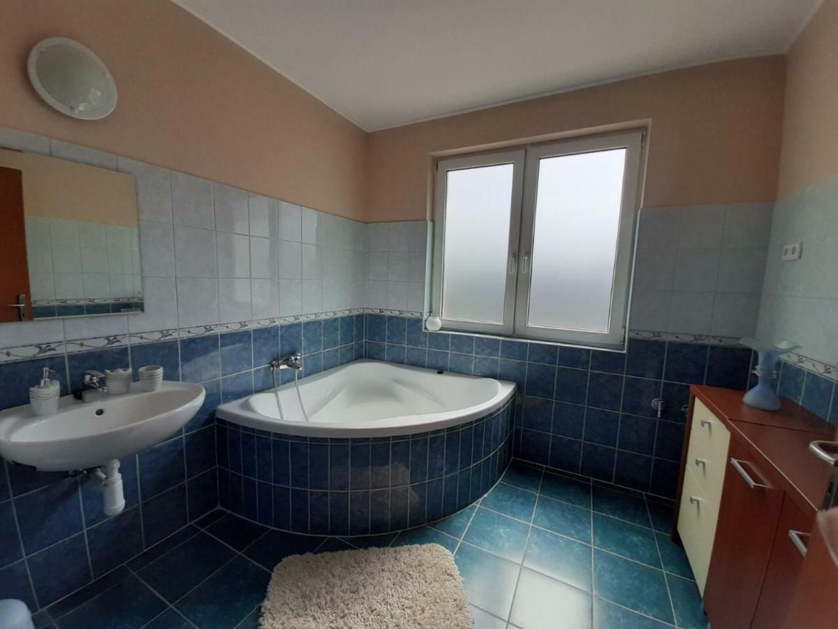 Aqua Line Apartmanhaz Hajdúszoboszló Zewnętrze zdjęcie